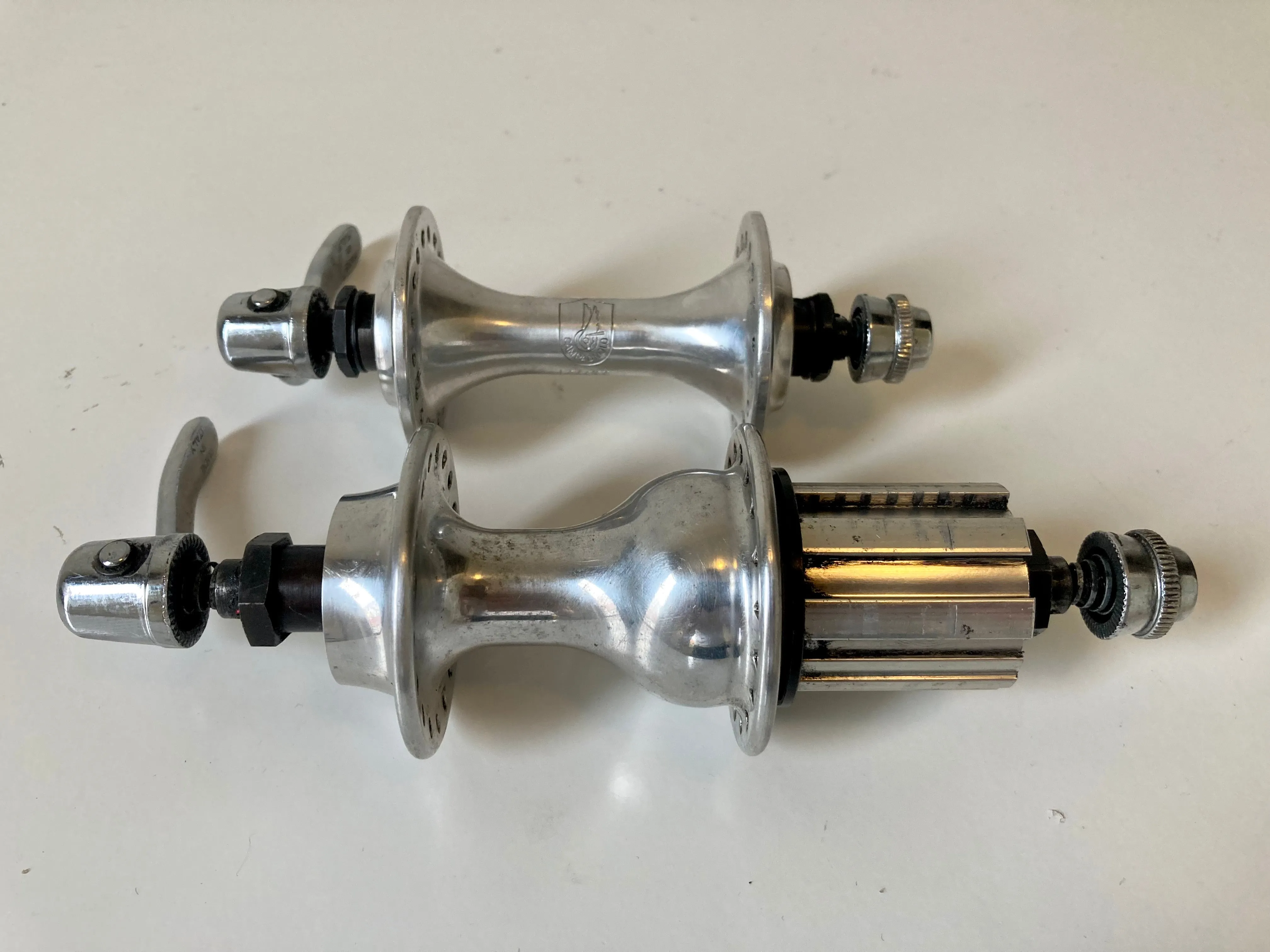 Campagnolo 36 hole Veloce 9,10,11 speed hubs