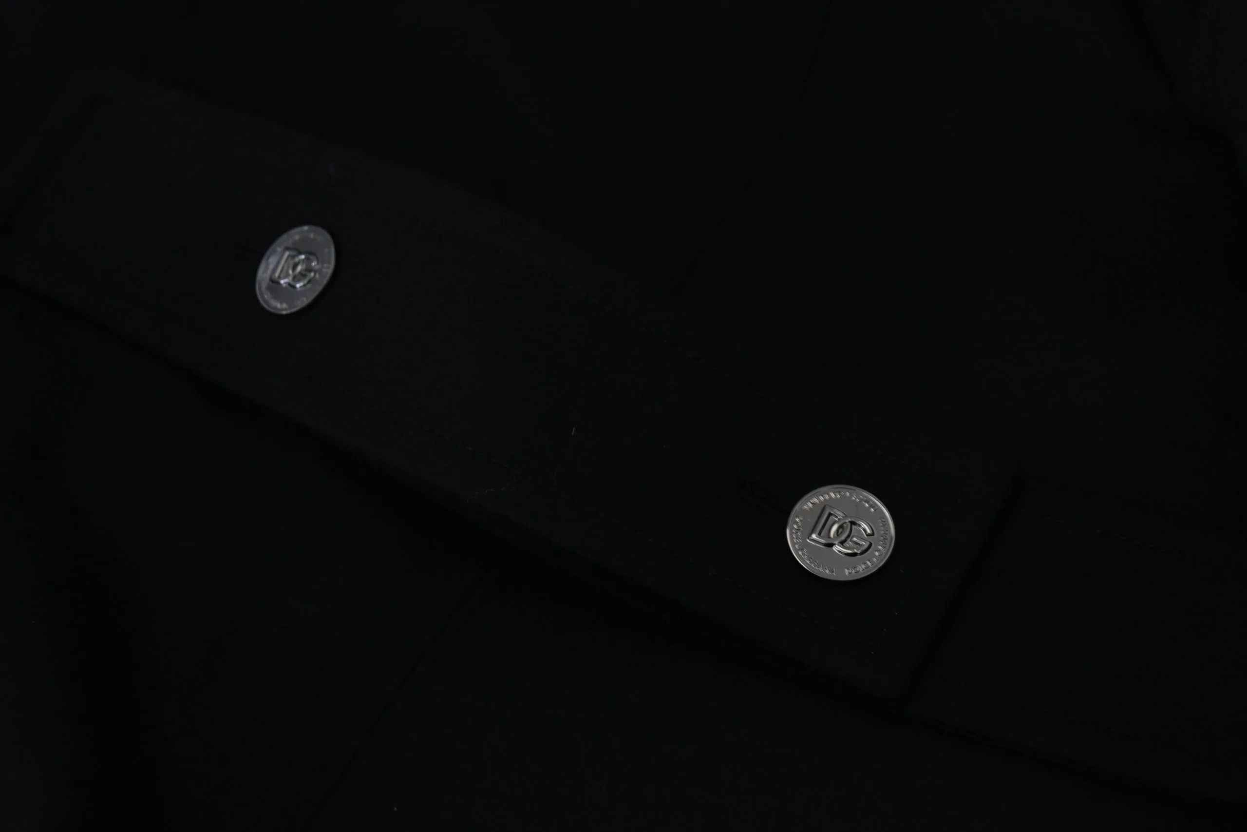 Elegant Double Breasted Wool Overcoat