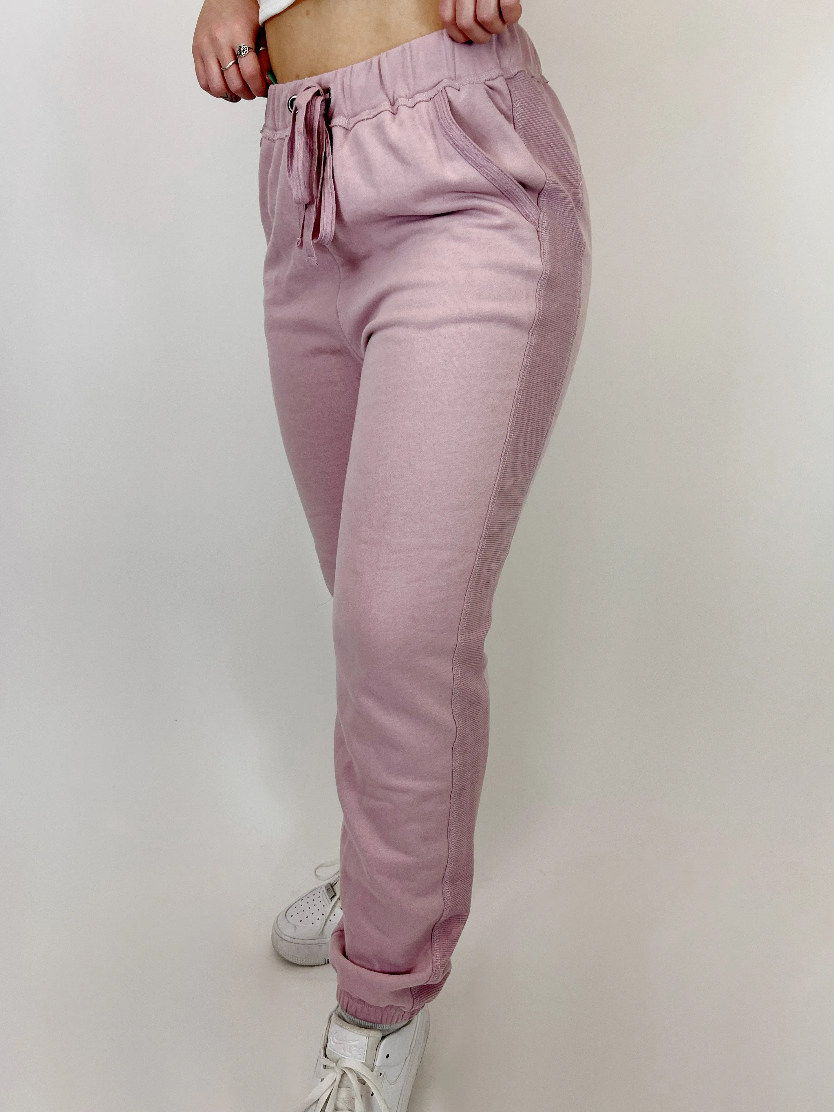 In For The Weekend Fleece Lined Joggers (Blush)